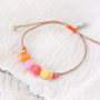 Nieuwe letterkralen en fimo bedels in leuke armbandjes en kettinkjes!