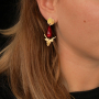 Feestelijke sieraden maken met winter- en kerstbedels.