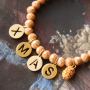 Maak de mooiste combinaties met top facet armbandjes en DQ metalen bedels: 