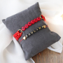 Ideetje: maak van de nieuwe letterkralen, moeder-dochter sieraden!