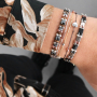 Armbanden en oorbellen maken met kralen van hematite