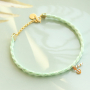 Inspiratie voor het maken van zomerse enkelbandjes: