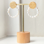 Met zoetwaterparels kun je deze haaraccessoires en oorbellen maken: