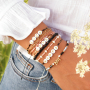 Fijne macram&eacute; armbanden met Miyuki kralen en letterkralen 