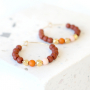 Deze trendy sieraden kun je maken met de nieuwste acryl kralen: 
