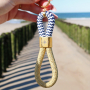 Get inspired!: deze sleutelhangers maak je eenvoudig zelf met de nieuwe eindkappen en schuivers van DQ metaal en koord maritiem! 