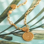 Creeer de leukste trendy oorbellen en kettingen met de Birth Flower collectie