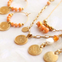 Creeer de leukste trendy oorbellen en kettingen met de Birth Flower collectie