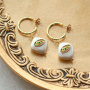 Ga aan de slag en maak de leukste sieraden met de pearl shine schelp items en brass elements zirkonia! 