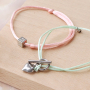 Inspiratie voor het maken van trendy armbandjes met rvs tussenstukken en satijn draad 