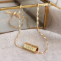 Cre&euml;er mooie sieraden met een boodschap met deze C.U.S&reg; sieraden message beads