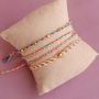 Get creative en ontwerp nieuwe sieraden met trendy koord gevlochten