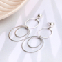 Trendy oorbellen en armbanden inspiratie