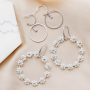 Trendy oorbellen en armbanden inspiratie