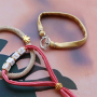 Zo ontwerp je de mooiste armbanden met elastisch lint