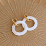 Get creative met schelp kralen en bedels voor zomerse sieraden 