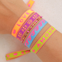 Get creative met tekstlint in neon kleuren