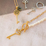 Zo verwerk je deze bedels sleutel in je sieraden