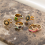 Gebruik sieraden displays voor ringen voor een super presentatie