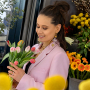 Aan de slag voor een bloemen sieraden collectie