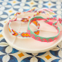 Zo presenteer je hippe armbanden en enkelbandjes