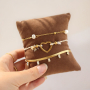 Sieraden inspiratie met sieraden display kussentjes