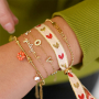 Zo presenteer je stainless steel  oorbellen en armbanden
