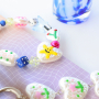 Cre&euml;er opvallende sieraden met handbeschilderde imitatie parels