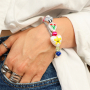 Cre&euml;er opvallende sieraden met handbeschilderde imitatie parels