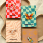 Geef je collectie een speelse touch met onze nieuwe broches en pins