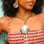 Trendy en bold: Zomerse sieraden volgens de laatste trends