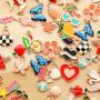 Mix & match met funky metalen kralen en bedels
