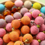 Statement kettingen maken met acryl kralen met waxkoord