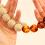 Statement kettingen maken met acryl kralen met waxkoord